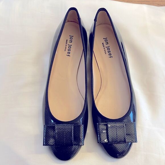 JON JOSEF BEAUTIFUL BALLET FLATS. BOW FRONT. NEW IN BOX - Picture 2 of 10